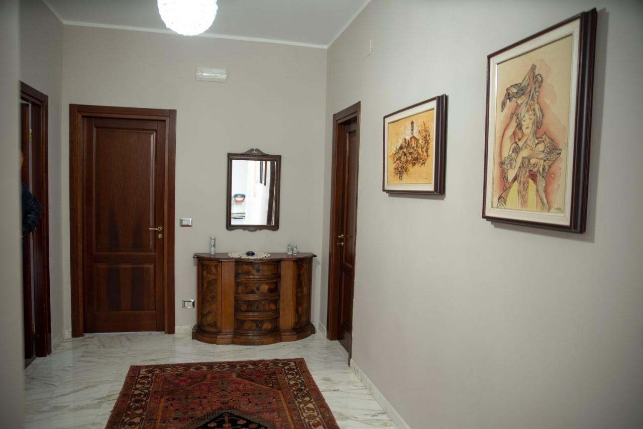 Come A Casa Panoramico E Centralissimo Apartman Canicattì Kültér fotó