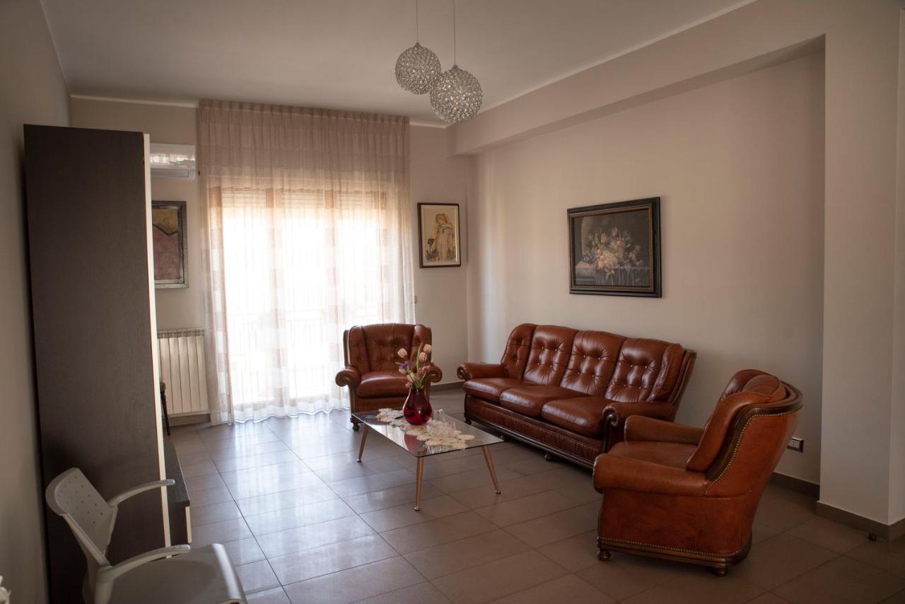 Come A Casa Panoramico E Centralissimo Apartman Canicattì Kültér fotó