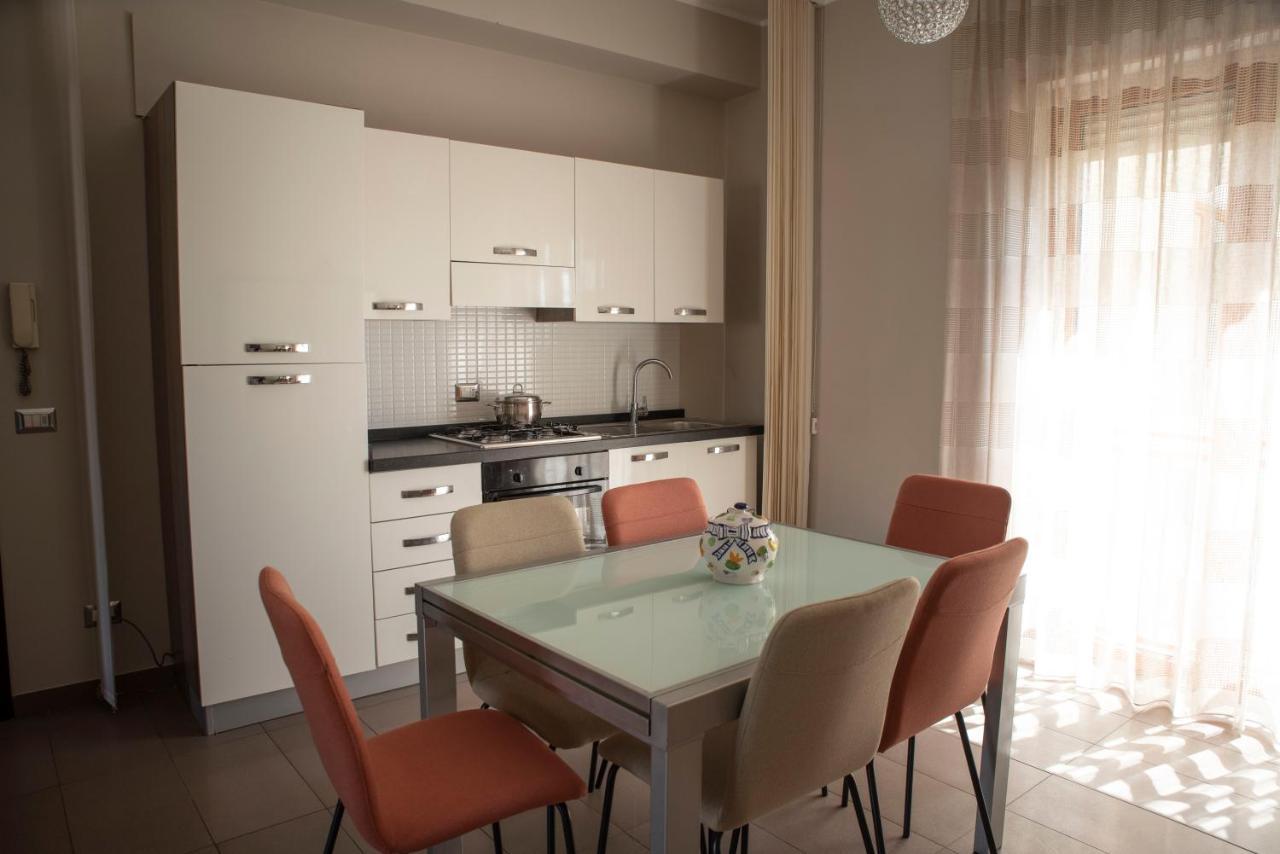 Come A Casa Panoramico E Centralissimo Apartman Canicattì Kültér fotó